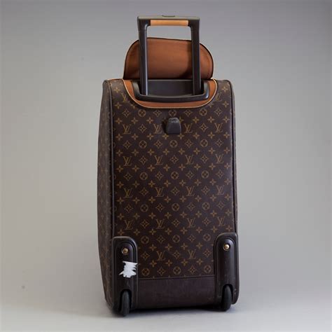 louis vuitton carry on